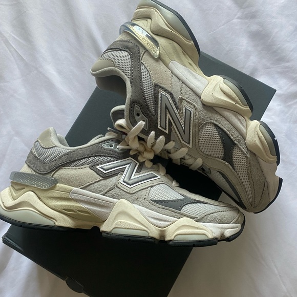 New Balance Shoes - New Balance 9060’s - Grey and Castlerock.